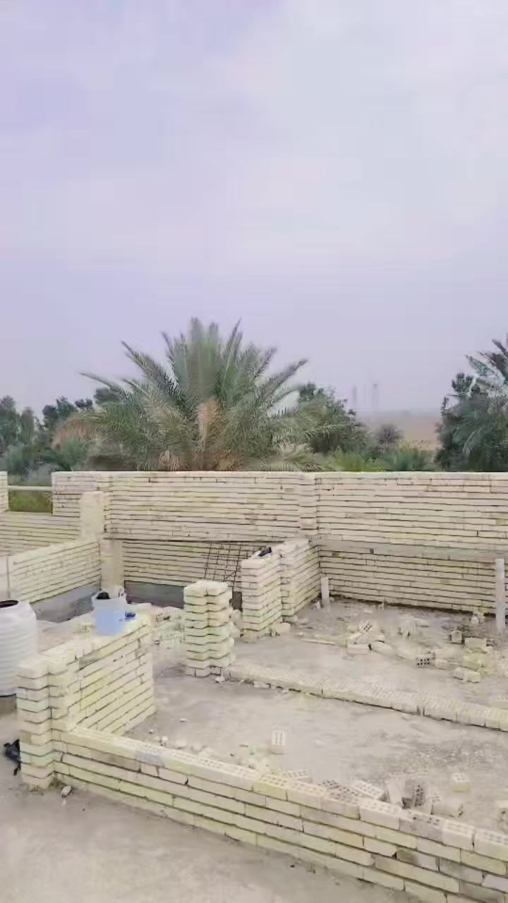 تحياتي السلام عليكم. خلفة بناء كرسته وعمل. 
 نشتغل قطعي وعلى الدبل  بناء درجه اولئ مع النظافة بعد إكمال البناء
(مكان العمل داخل بغداد هاتف او) خاص (***********)
(***********.)متواجد (واتساب👉) 
(والله يرزق الجميع تحياتي)
