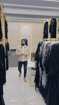 عرض خاص 🔥🔥🔥🔥 عباية مطري #السعر_9،000 دينار  قياسات كاملة  توصيل إلى جم...