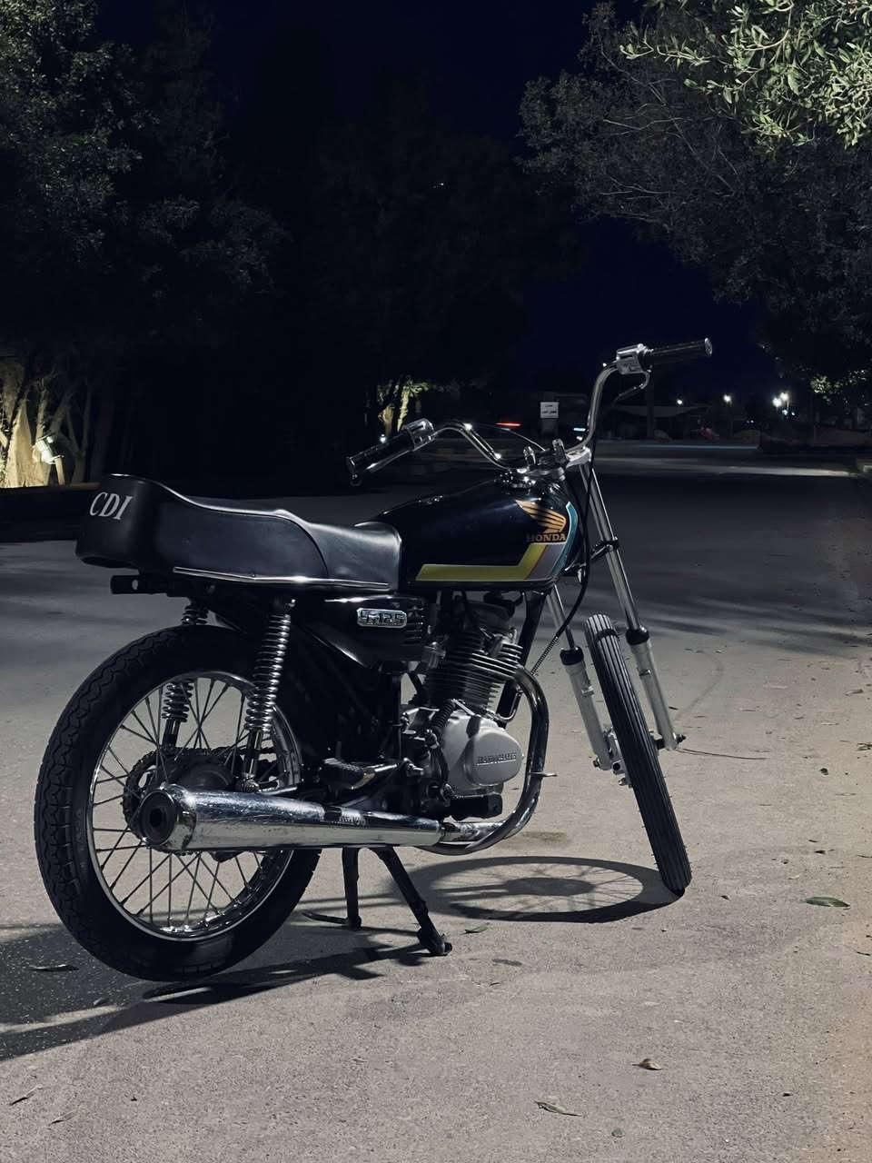 اربع كير (كلك) شلعة ومعدل خيررر من الله الدراجه مابيه أي نقوصات مكينه لا تنقيص ولا تبخير ترايك وين متريد سعره 420 وبيه مجال للطيبين الرقم ***********
