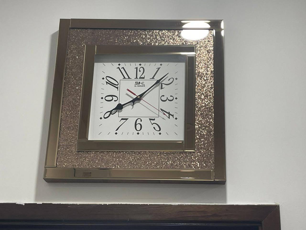 السلام عليكم اغراض جديده للبيع
١- مطبخ كامل مع الطباخ والمايكرو والمرشحه قياس صفحة الطباخ ثلاث امتار ونص وقياس السنك متر و٤٠ سم جديد نظافته ٩٨٪؜ قبل ٦ اشهر فصلته كلفني ٦ملايين ونص السعر الحالي نهايته مليونين ونص 

٢- غرفة نوم لمس تركي ٦ ابواب نظيفه جداً مع الدوشك والقنفه والطبله والساعه والبرده والتيبلام السعر النهائي مليون ونص 

٣- غرفة اطفال حديث الولاده لحد عمر ٧ سنوات جديده مع مكتبه والدوشك  والتيبلام والبرده السعر النهائي ٥٠٠ الف 
الموقع بغداد الصليخ ال ٦٠٠ 
للاتصال ***********
