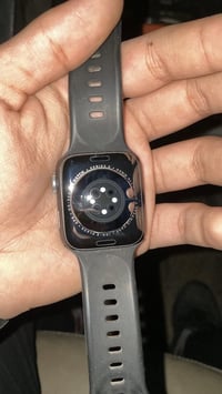 آبل ووتش ٦ • ٤٤مم • ٧٥٪ بطارية