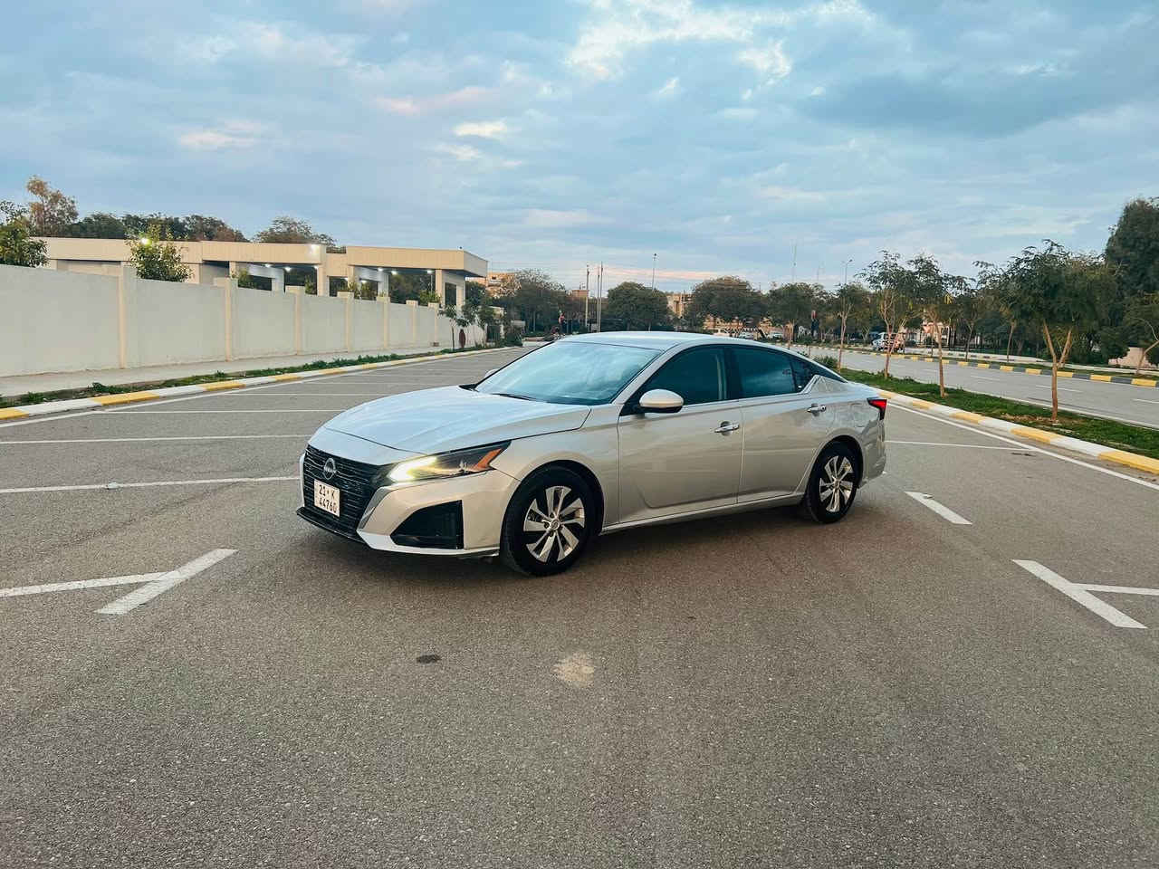 نيسان ئالتيما
مؤديل2023 
مواسفاتs
به سمه
شغال
رادار أمامى
رادار خلفى
رادار جانبى
شاشه
كاميره
بلوتوز
تحديد سورعه
فؤليؤم
گير سپؤرت
ماشيه ٨١ الف مايل
سياره بس قطعه واحد بى بس كلير بدون حادث بدون أيرباك كل سليمه نشره رقم شانصى و صونار
تحويل وكاله غرامه بشرت بسمى
سعر154شويه مجال بسيت
مكان كلار
*********** كالار, السليمانية
