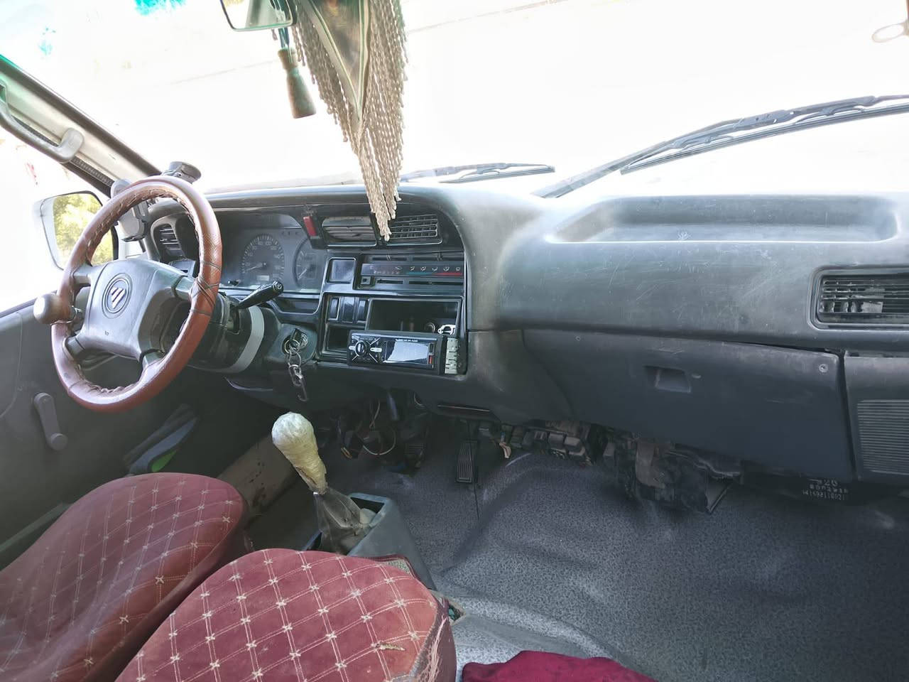 السلام عليكم فتون 2008 رقمه كامل انكليزي بعد بس بصمه ورسوم السياره جاهزه ماعايزه برغي حلوه السياره صفحه باب السلايت بيه صبغ مكينه كير إكسن كفاله السياره مكانه نجف السعر43وبيه مجال تاخذ صافي رقم ***********
