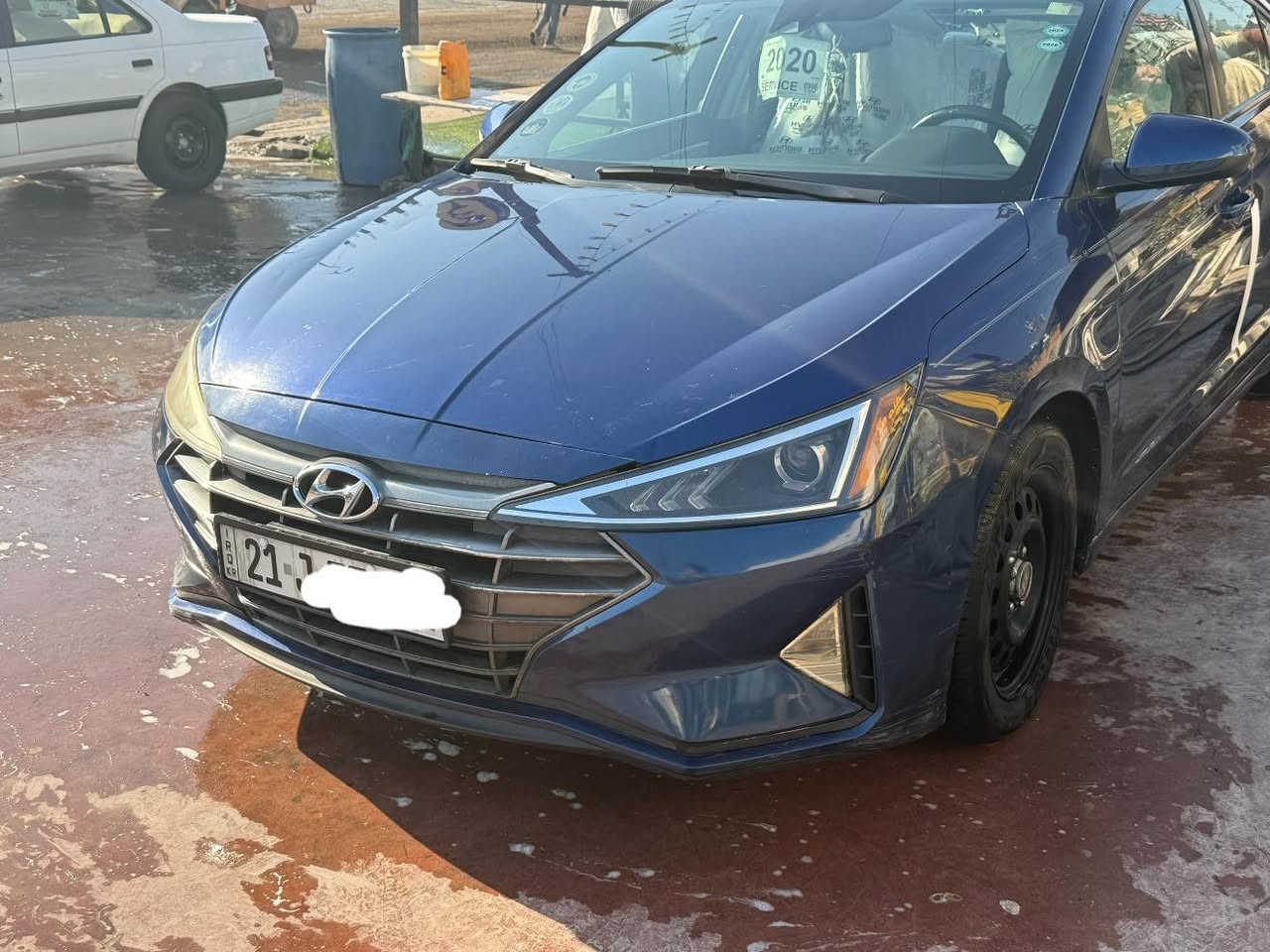 السلام عليكم 🫡 
من رخصت صاحب الكروب 
النترا مديل 2020 أمريكي 
حادثها موضح بلصور  
بدون لأشواصي ولا لغود 
السياره جاهزه ع اخير حبايه
مكينه 2000دوش لا تنقيص ولا تبخير 
كيرها ايتي. ما مفتوح 
صدر امامي خلفي 
تخم تاير  ويل 
السياره فول مواصفات 
بصمه تشغيل 
بصمه أبواب 
فتحه 
رادرات اماميه 
رادارات جانبيه 
تحكامات ستيرن جهتين 
شاشه كامره بلاد 
وضعيات قياده 
وبعد بيها هواي مواصفات   
السياره رقم سليمانيه
جديد سنويه 28
بسمنه تحويل أو وكاله 
مكان السياره بغداد. 
السعر 133وبيها مجال 
ملاحضه وين ميعجبك تفحص افحص شرط ابيعلك سونار 
***********
مكلف بلنشر.
