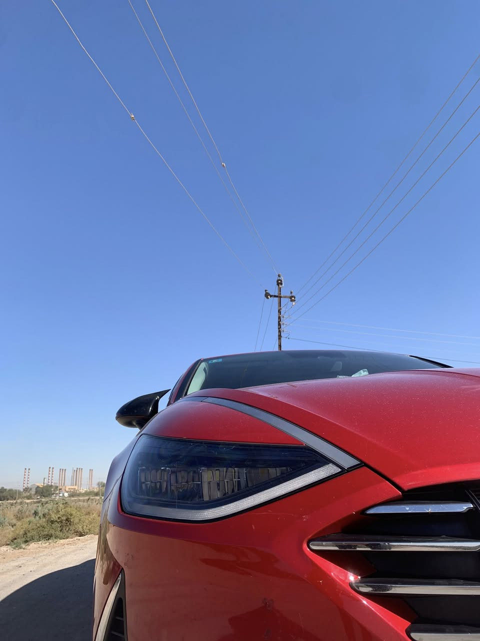 السلام عليكم . سوناتا 2022 احمر دم الغزال 
وارد امريكي حجم المحرك 2.5 GDI
تحكمات ستيرن . رادارات . گير بيانو . اربع وضعيات قيادة. كامرة خلفية . القيادة الذاتية . مثبت سرعة وتحديد مسار  وغيرها من المواصفات
السيارة ماشية 75الف كيلو متر 
السيارة مكفولة فقط قبق الچنطة بي بارد ورشة صبخ قدر شبر في قبق الچنطة .
كير .محرك  كفالة 
السيارة معوقين مثنى . مكان السيارة البصرة / ابي الخصيب 
السعر 175
رقمي / ***********
