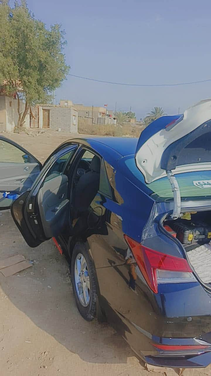 السلام عليكم الانتره مديل 22 امريكي الكير محور من 8 نمر له 6 نمر خليجي الكير سياره بيه الجنطه مبدل فقط الحوض مابيه شي بدون يرباك البنيد بيه بارد طرف البنيد بدرن فتح لبقيه كفال سياره رقم ميسان  وكال عام معوقين بعد سنه صير حره مكينه جديد تبريد شغال مال شركه حداد جديده العنوان ذي قار قضاء جبايش. بيع  مستعجل  سعر 130. 
***********
