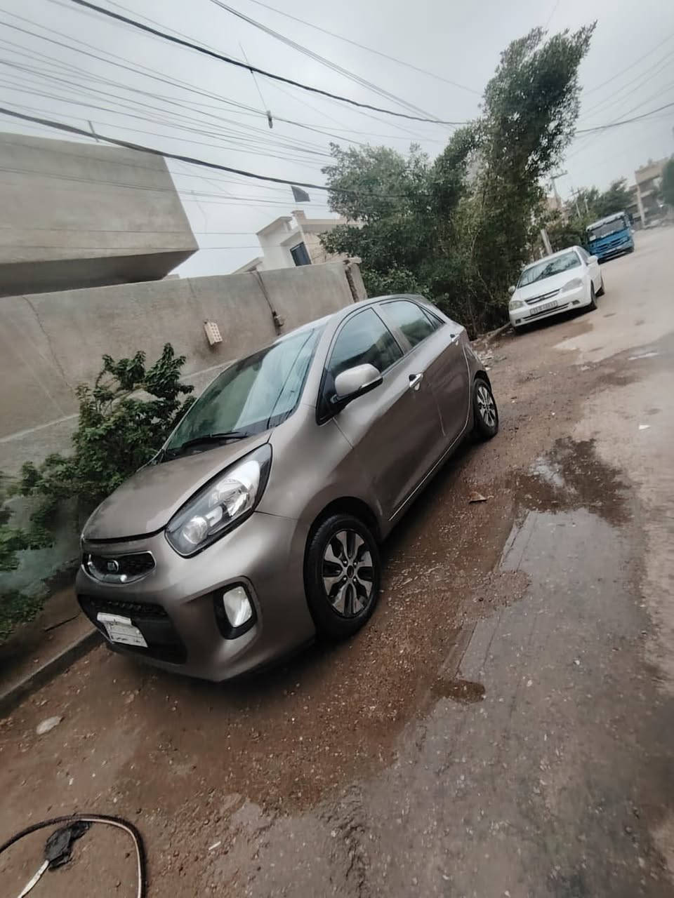 بيكاتو ٢٠١٦ اربعه سلندر بيها طخات بسيطه مابيها صبغ بيها خيط تبخير كلشي بيها شغال السعر ٨٧ ورقه مكاني بغداد الغزاليه ***********
