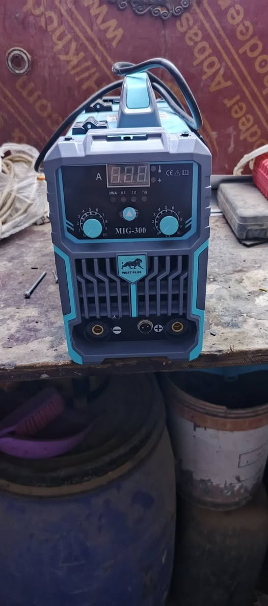 السلام عليكم مكينه البيع (ميك + ولدن ) 
جديدة


**إذا كنت صاحب هذا الإعلان وتريد حذفه لأي سبب، رجاءا أرسل رسالة إلى الدعم الفني**