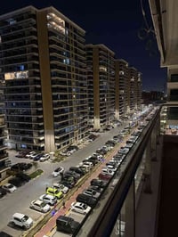 شقة للإيجار مساحه ٢٢٨  بنايه ٤٠  طوابق عاليه  تحتوي عل مطبخ   سعر الاي...