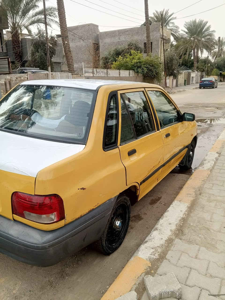 السلام عليكم سايبا موديل 2011 باسمي رقم بغداد انكليزي سنوية الى (27) كاملة هزة مصفرة هيئة وغرامات تحويل ثاني يوم سيارة من كير ومحرك وشواصي وصدر ودواخل انظاف ما نقصها اي شيء فقط باب الاسائق مبدل مكاني بغداد المحمودية السعر 28وبيها مجال...
رقم الهاتف بي واتساب.‏ ‪***********‬‏
