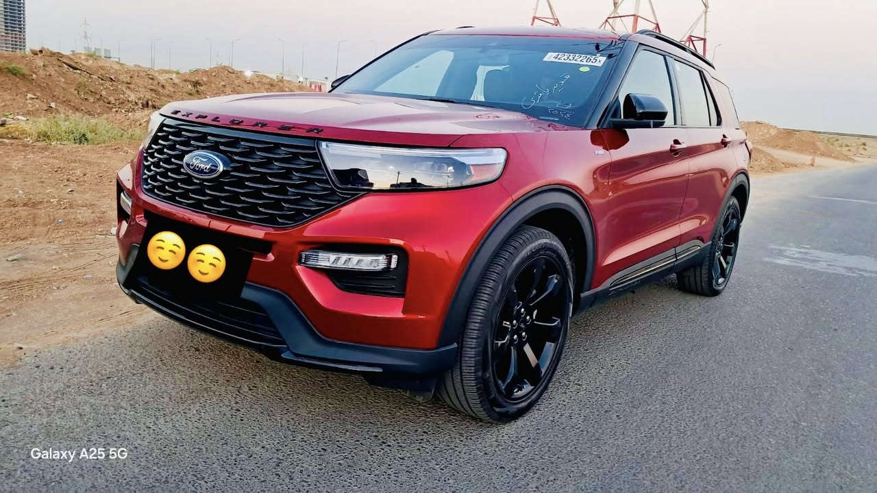 سلام عليكم 
فورد اكسبلور 2023 ST-Line
رقمها اربيل بأسمي 
هزه وفحص وسنوية جديد 
مواصفات هواي كلش كشن VIP 7 راكب
كشنات كهرباء وتدفئة ..وستيرن تدفئة وتشغيل عن بعد ورادارات وكاميرات ٣٦٠ وكومة بيها مواصفات ال ST-Line
سيارة مابيها اي قطعة صبغ بجم كبس بدون ايرباك
فقط بالهلال الخلفي  صبغ شبر
الباب مبدل اصلي باب اصلي نفس لون السيارة الاصلي ١٠٠ بالمية 
يعني بالسونار ماكو اي صبغ ولا قطعة￼
السيارة استخدام شخصي ماشي ٢١ الف 
مكانها بغداد السيدية
للأستفسار
***********￼
