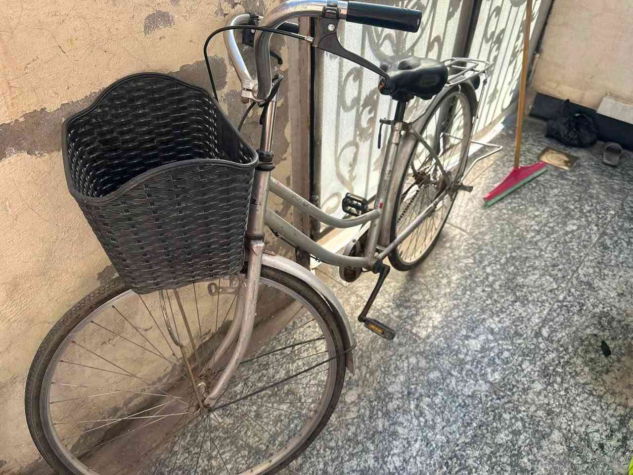 حجم ٢٧ نضيف سعر ٧٥ بغداد حي جهاد هاتف ***********
