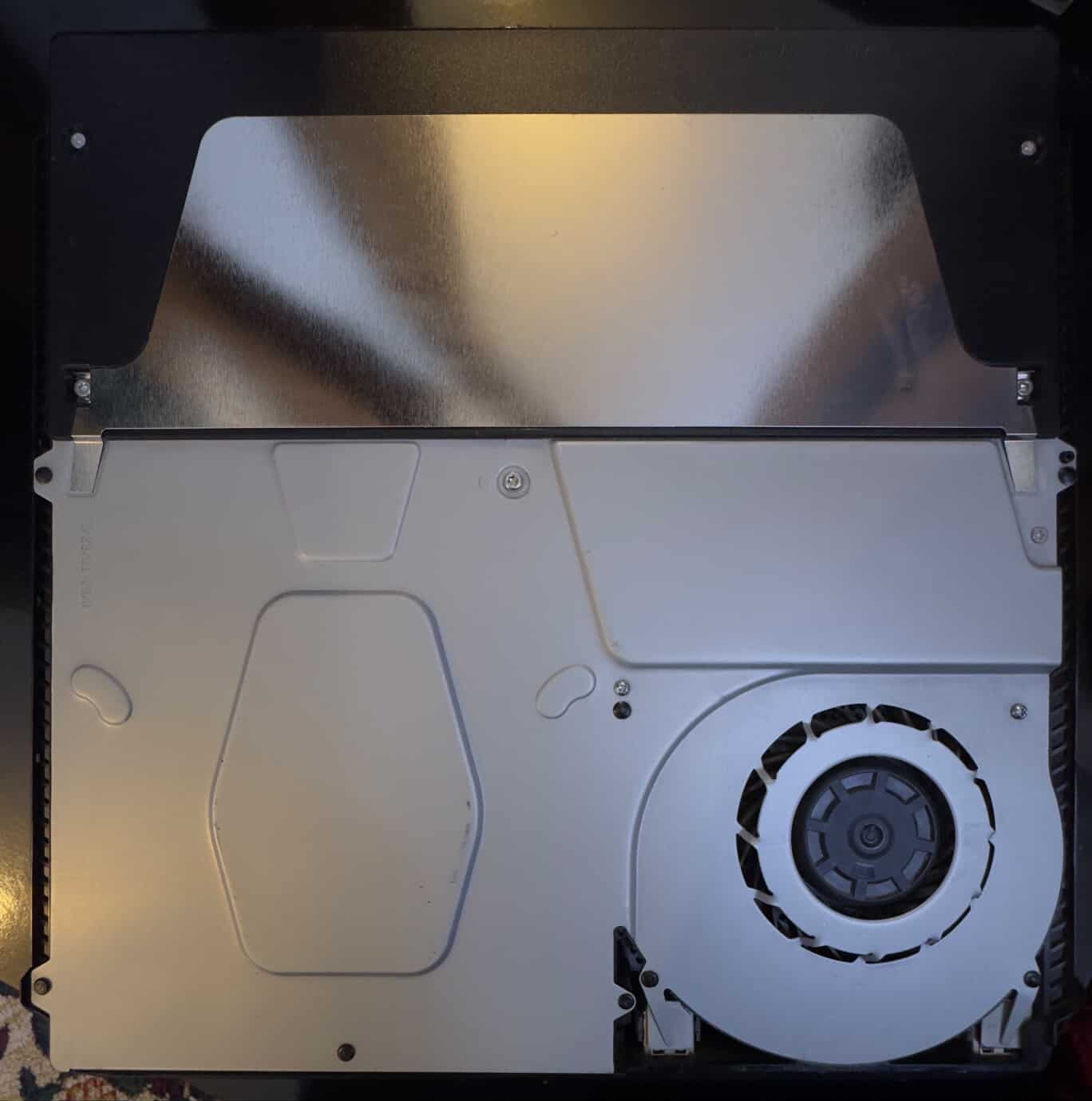 سلام عليكم
بلي 4 سلم لون اسود ذاكره 
1 تيره نظيف جداً استعمال 
اربع اشهر لا مفتوح ولا مصلح
مع كامل محلقاته الاصلية والكارتونه

مع قاعدة بلي تكفي 12 قرص
مع مراوح تبريد مع مكانين
لشحن الجوستك 

مع جوستك تجاري باب اول نضيف جداً

مع قرص رينبو 6
 
العنوان بغداد السيدية
السعر 220 قفل
للتواصل ***********
