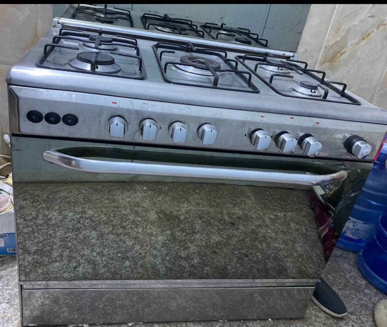 طباخ اخو الجديد 
كله شغال حته جداحه مالته
لنار زركه وقويه. 
السعر. 250. وبي مجال

وساحبه مال طباخ  جاهزه
كلها شغاله ع فحص 

سعرها  60 وبيها مجال 

مكاني بغداد نواب الضباط الامين الثانيه 
رقمي ***********
