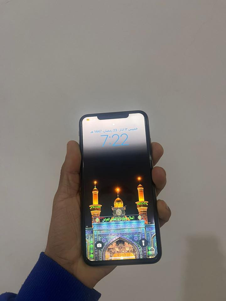 السلام عليكم ايفون اكس اس ماكس 
ذاكره64
بطاريه79
مبدل شاشه اصليه شرط
وكلشي شغال بيه
السعر140وبيه مجال
واذا اكو مراوس مو مشكله 
مكاني ناصريه صالحيه

***********
