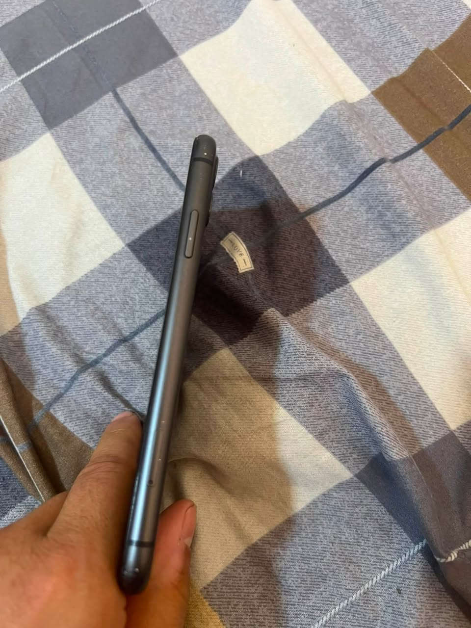 iPhone 11
128GB

قدره البطاريه 68%

الجهاز بحاله ممتازه مبدل شاشه نوعيه ممتازه وفاصل فيس ايدي 

اصلي وغير مجدد M 

شصي نظيف

للبيع بسعر حرق 80 من الاخر الاخر 

الاستفسار 0781591131


**إذا كنت صاحب هذا الإعلان وتريد حذفه لأي سبب، رجاءا أرسل رسالة إلى الدعم الفني**