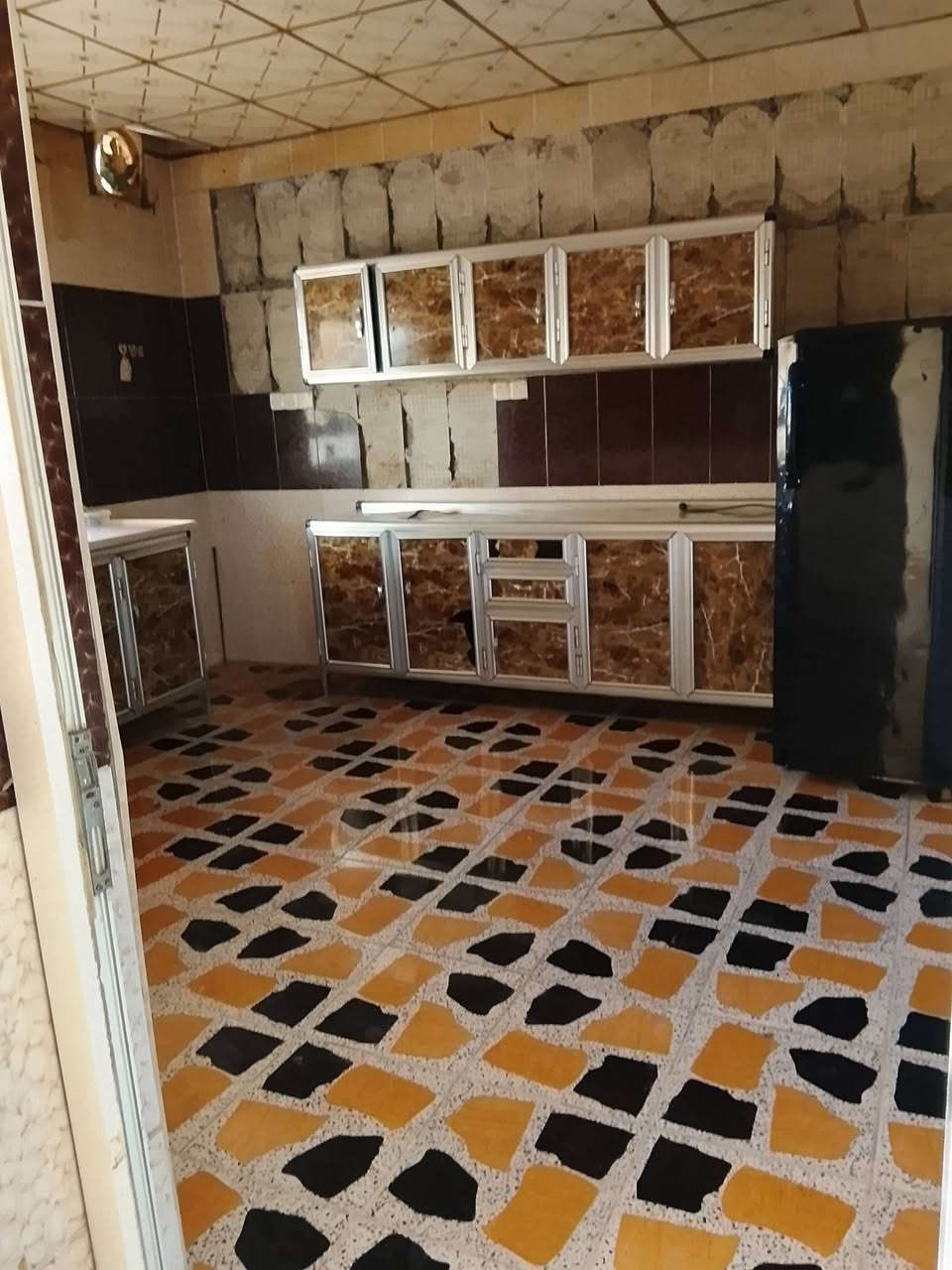 مشتمل طابق ثاني حي ششين للايجار الاستفسار على الرقم ***********
