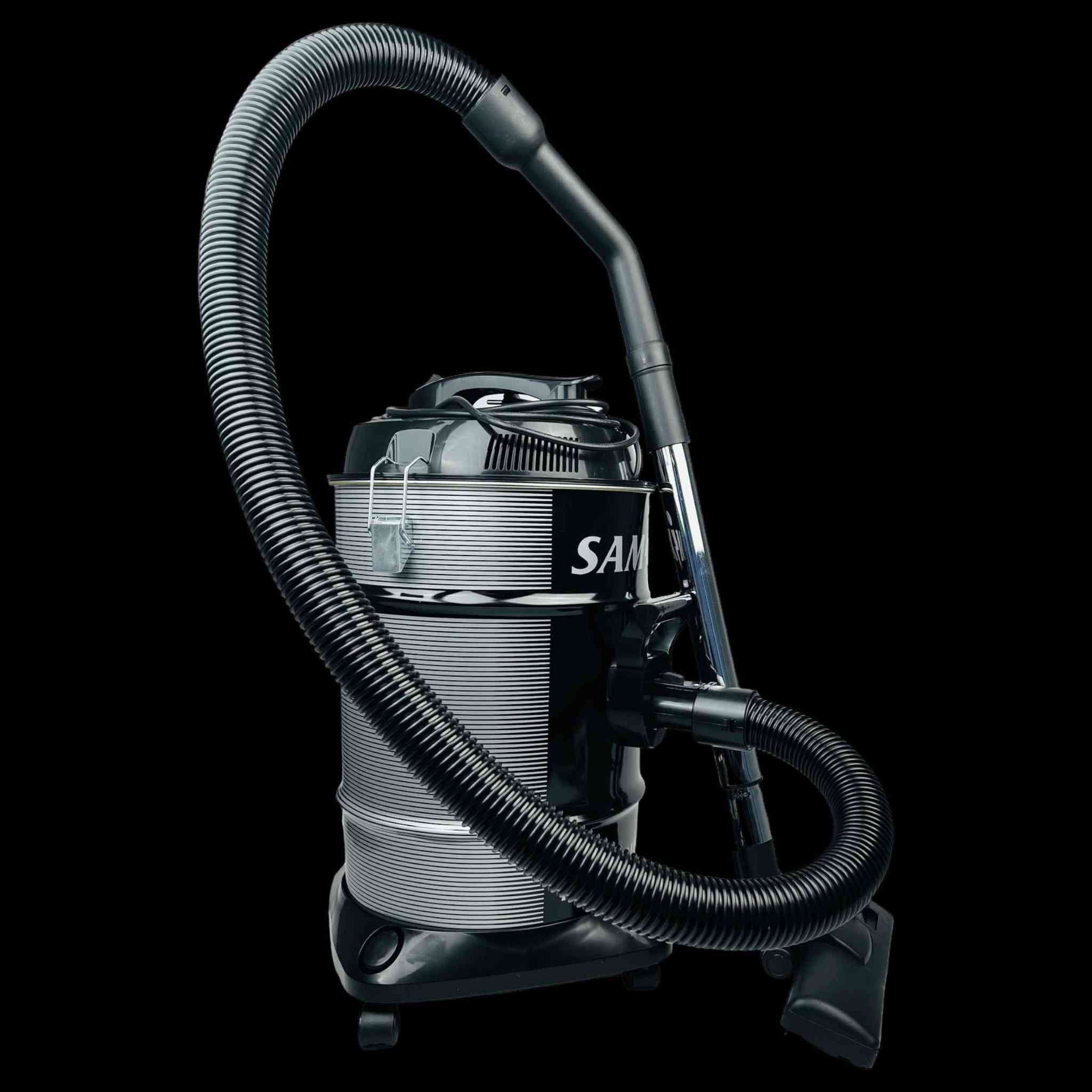 مكنسة سامكس (SAMIX) العملاقة - قوة جبارة لكل بيت! 🌪️✨
وداعاً للأتربة مع وحش التنظيف بقوة 2200 واط!
إذا كنت تبحث عن مكنسة تجمع بين السعة الضخمة والأداء الاحترافي، فمكنسة سامكس 25 لتر هي الاختيار المثالي. مصممة للمهام الشاقة وتنظيف المساحات الكبيرة بكل سهولة وسرعة.
المواصفات والمميزات:
محرك توربو قوي: محرك بقدرة 2200W لضمان أعلى قوة شفط ممكنة.
سعة خزان عملاقة: خزان بسعة 25 لتر، مما يعني تنظيفاً مستمراً دون الحاجة لتفريغها بشكل متكرر.
هيكل معدني متين: تصميم صلب يتحمل الاستخدام اليومي الطويل.
سهولة الحركة: مزودة بعجلات قوية تدور 360 درجة للتنقل في أرجاء المنزل بمرونة.
فلتر متطور: يضمن نقاء الهواء ومنع خروج الأتربة الدقيقة.
التفاصيل والسعر:
السعر: 50,000 دينار عراقي فقط! ✅
أجور التوصيل: 5,000 دينار (لكافة المحافظات). 🚚
العرض: احصل عليها الآن وضمن نظافة منزلك بأقل جهد!
للطلب، أرسل اسمك وعنوانك ورقم هاتفك في رسالة خاصة! 🛒 كربلاء, العراق


**إذا كنت صاحب هذا الإعلان وتريد حذفه لأي سبب، رجاءا أرسل رسالة إلى الدعم الفني**