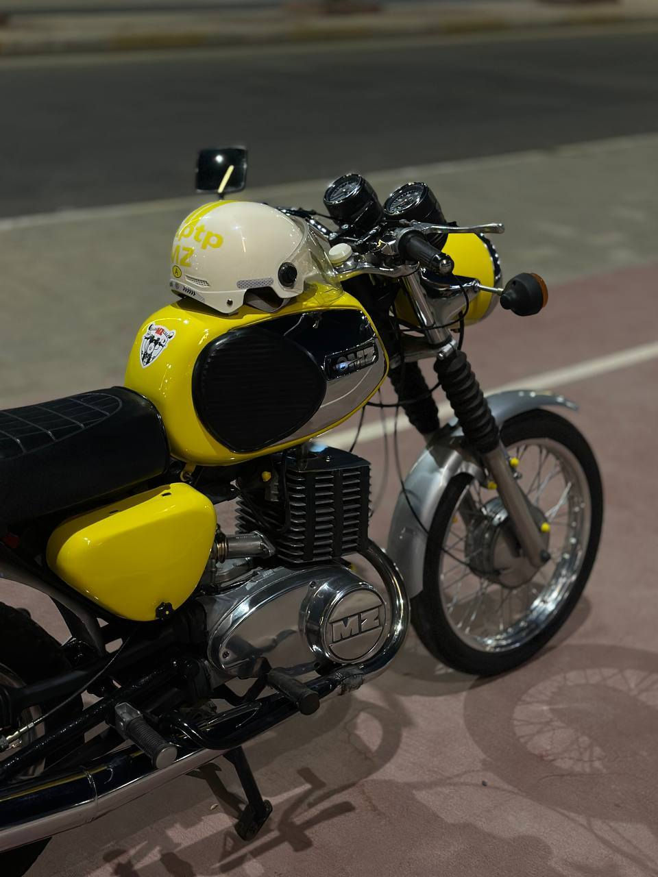 🔴 السلام عليكم 🔴
دراجه MZ موديل 1981 ( للبيع )
دراجه معروفه
حاصله على ⬇️ 
🔴 شهاده المركز الأول في محافضه اربيل 🥇 
🔴 المركز الأول في محافضه الانبار 🥇 
🔴 دراجه كامله مكمله 
🔴 مسجله لوحات 2 رقم انكليزي رباعي شبه مميز
🔴 داخله هزه
تفاصيل اكثر اتصل على احد الارقام التاليه
🔴 ***********  🔴
🔴 ***********  🔴
