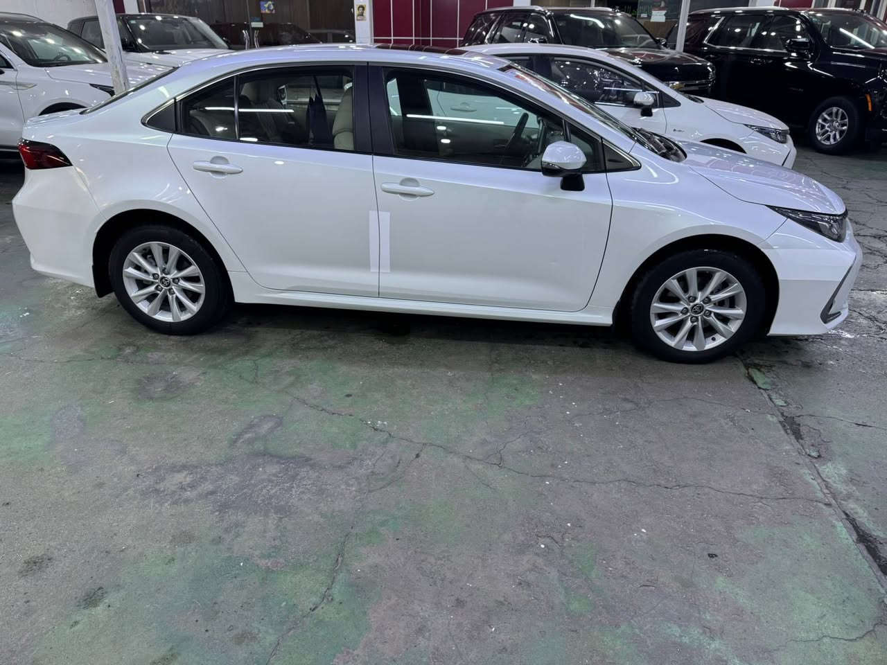 للبيع تويوتا كورلا 2023  ساز 
ماشية 40 ألف كم
اللون أبيض 🤍
كفالة عامة  بيه ملاحضه
فحص بأي مكان
السعر مناسب 
رقم الهاتف ‭٠٧٧١ ٣٧٤ ٦٨٩١‬
