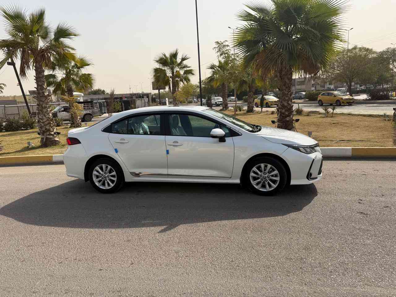 كورلا 2023 خليجيه ساز ياباني..
محرك 1800 فووول موصفات
فتحه سلايد
بصمه.. 
مري شفط.. 
بجم لد.. وعدسه
تبريد خلفي اماي.. 
ويل كب.. 
ماشيه24 الف تراي مال زيروو.
شاشه وكامره خلفيه.. 
تبريد شاشه لمس.. 
حساس خلفي امامي.. 
السياره جديده وباسمي.. 
مكفوله من الصبغ والتبديل ىالفتح والتعديل.. 
مكينه كير تبريد برغي ممفتوح بيه وين يعجبك افحص.. 
مكاني بغداد الكرخ حي الجهاد
للبيع الشراي يتصل.. 
..... ***********......
