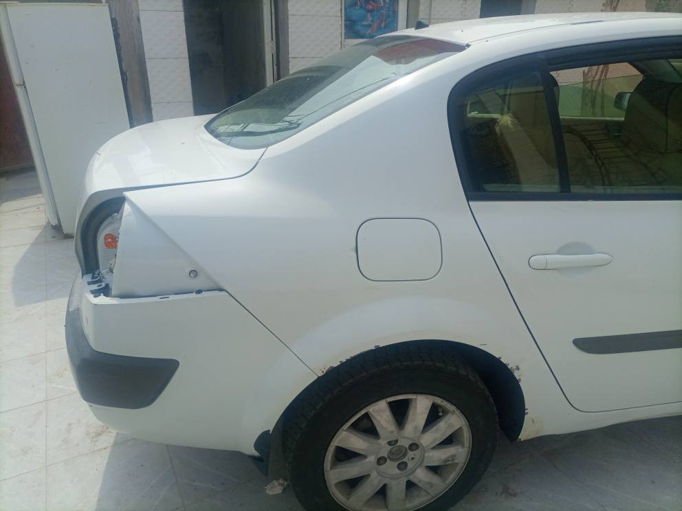 سيارة رينو فرنسي ميكان  موديل 2008 رقم شمالي كير ومحرك ضمان مكان السيارة بصره.الهارثه..السياره بلاديه بدون أي حادث البصرة, العراق


**إذا كنت صاحب هذا الإعلان وتريد حذفه لأي سبب، رجاءا أرسل رسالة إلى الدعم الفني**