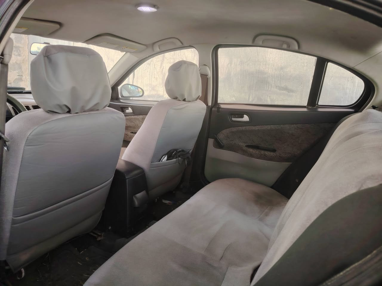 سیارە بۆ فرۆشتن بروتون بیرسونا موديل 2009 گێر عادی تبرید سارد و گەرم بێ کێشە سەنەوی بەناوی خۆمەوەیە 1ساڵ بەسەرچووە سوبغی نیە تەنها دوو پارچە ساردی پێوەیە ماڵی دۆستە سەیارەیەکی کەم مەسرەفە سعری 54 ومعامەلە ژ.م.***********
