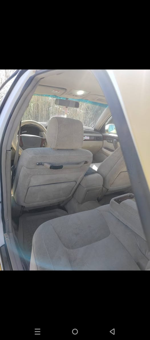 ياالله ملكه موديل 2002
مكينه وكيرفي في تي بلباكيت 
حداديه تخم تاير جاهزه سياره 
رقم كركوك تريد تحويل تريد وكاله بليعجبك
علما انه سياره مئشره قماره فقط والباقي مكفول
كهربائيات كله شغاله سنتر لوك سعر 58 وبيه مجال مكاني ذي قار الغراف.*********** ناصرية, ذي قار
