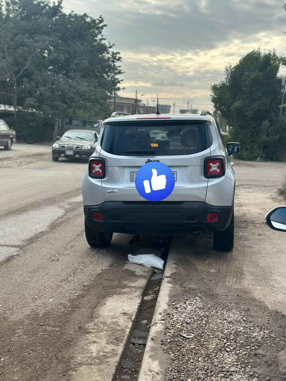 ‎جيب رينجيد موديل ٢٠٢٠

لون رصاصي رقم اربيل بااسمي

‎محرك 4 سلندر حجم 2400

‎الابواب الامامية بصمة والتشغيل بصمة تشغيل عن بعد
‎هاندبريك اوتو بصمة ـ تبريد ثلج 
تدفئة 
‎ تخبل كهربائيات كلها  
كير 9 نمر مكينه خير من الله 

١٣٠ سعرها
مابيها حادث امامي
كامله سياره مابيها اي نقص 
والسونار حثبته بلكومنتات

للاتصال***********
