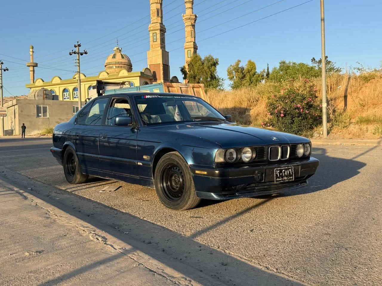 BMW 525 | 1991
بۆفرۆشتن .  ئاڕم پلاستیک سلێمانی  بەشەرتی غەرامە
بیلاد 525 گێڕ تۆماتیک بوو ە تەنها کراوە بەعادی 
بێدەعموو لێدراو  هەمووگیانی بەشەرت  عام بۆ جوانی 
سەرمان مەیشێنە لەگەڵ ڕێزما موشتەریت بێرە سەیریکە 
37 مەجال   ناونیشان تەکیە 
*********** 
*********** شمشمل, السليمانية

