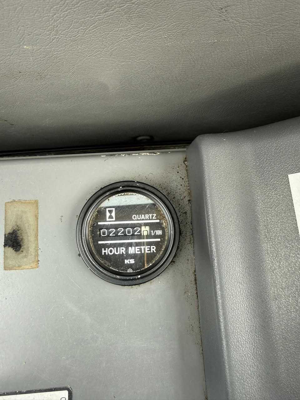 السلام عليكم شفل كاوسكي حجم 50ZA كير مكانيك تبريد بلادي عدد الساعات 2000h دخول جديد للعراق شفل بحالة زيرو العنوان واسط الصويرة ***********
