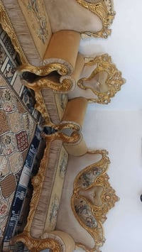 طقم ١٠ مقاعد • ملكي جديد • توصيل كربلاء