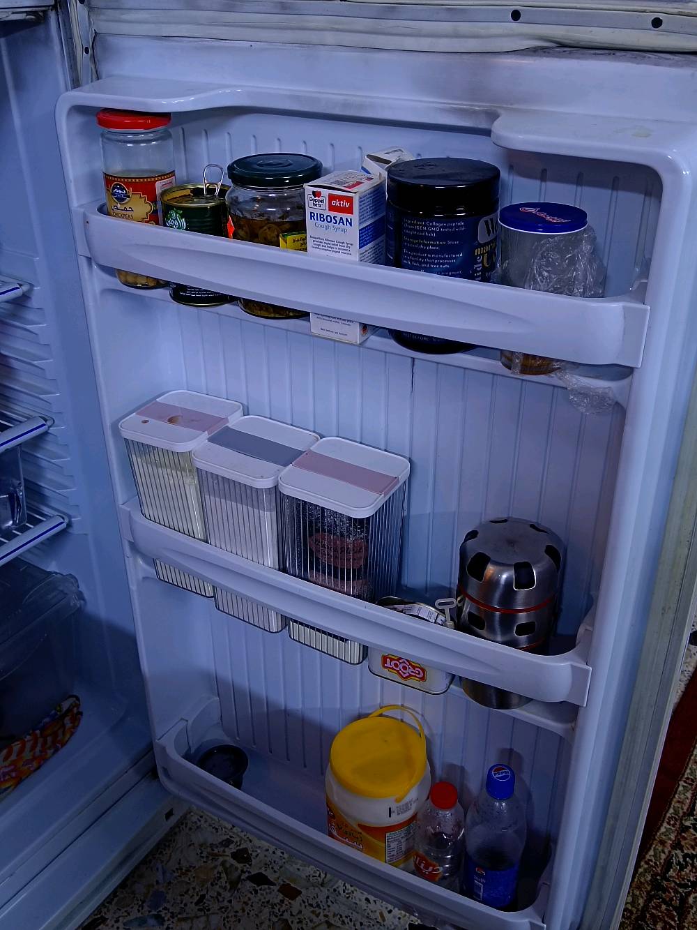 ثلاجه للبيع كونكورت مستعمله الماطور ممفتوح سعر 150لل استفسار *********** رقم او على الخاص