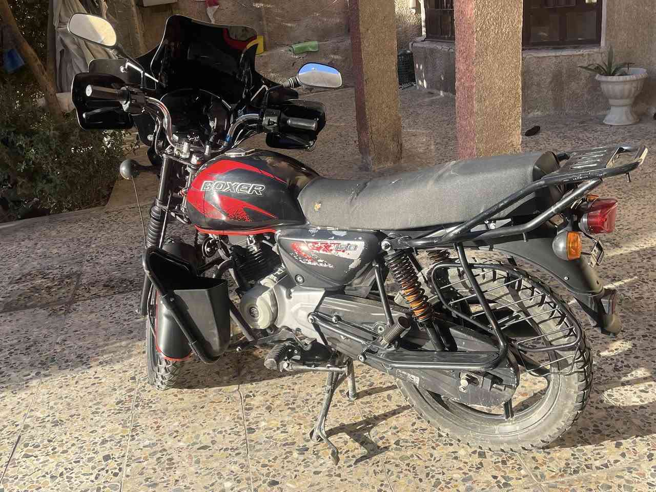 السلام عليكم ورمضان كريم انشالله دراجه بوكسر مديل 2022/12/4 اوراق ضايعه الدرجه بيها رنكات يعني تجي شوفها لتكلي شبيها المكينه عارضاها 1000مليون وبها مجال ملاحضه اكفل سرقه وعشاير مكاني بغداد الدوره الموشراي ليتصل ولا يتعب روحه وهاذ رقمي وتساب فقط ***********
