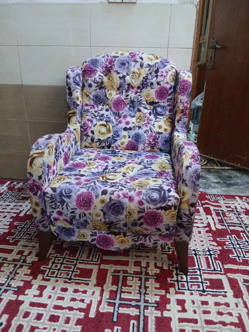 سلام عليكم تخم 10 مقاعد للببع جديد مابي ضرر كربلاء المقدسة ***********سعر 270
