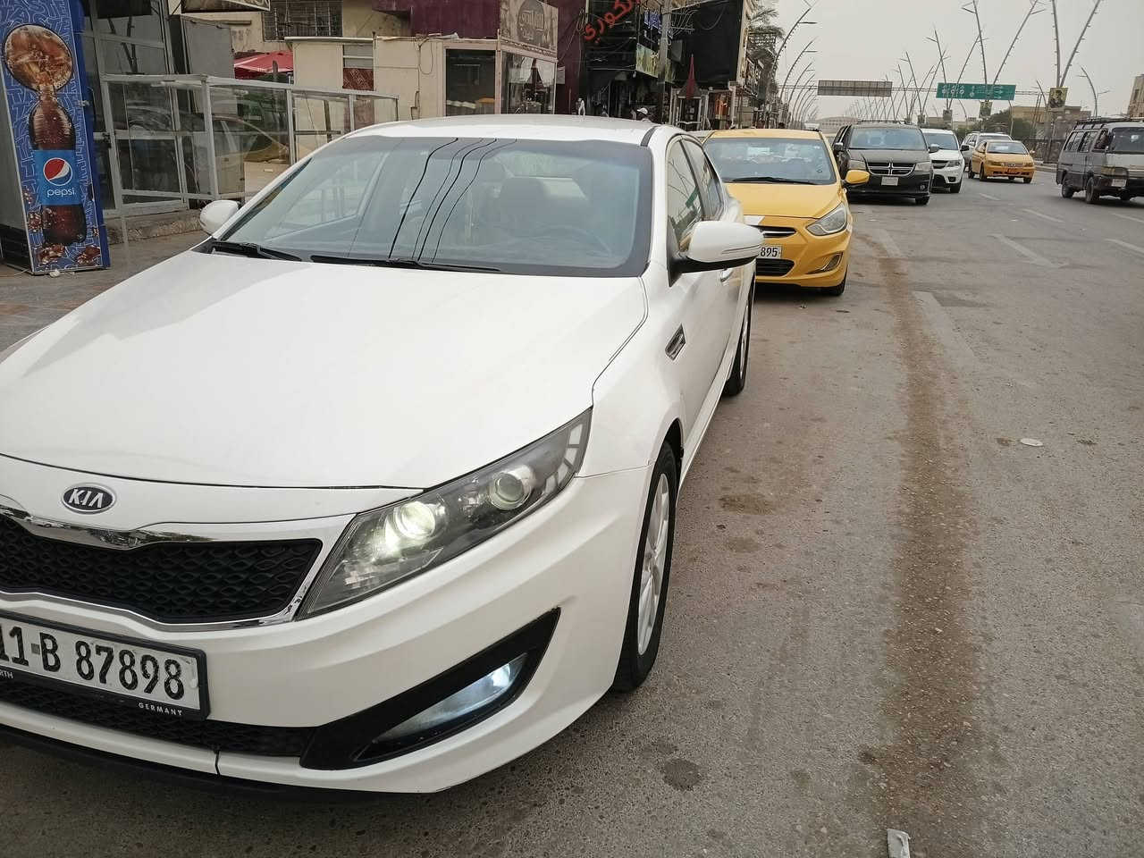 للبيع كيه اوبتيما ٢٠١١ مكينه ٢٠٠٠ دوش خليجي رقم بغداد بسمي تحويل  مباشر سياره جاهزه الاخير مكفول مكينه وكير  شرط 
 رش باب خلف سايق وجملغ اثر شخط  وبيه مقدمه بنيد شطح خفيفه بارد رجع بس محبته وضبغه حداديه جديده منظومه تبريد جديد سياره باتري تخم تاير جديد 
منضومه الاحتراق جديده حتى تانكي نزلته تنظف سياره ترايك من البصر الى دهوك خير من الله  مكاني كوت معروضه ١١٥ 
***********  و ***********
