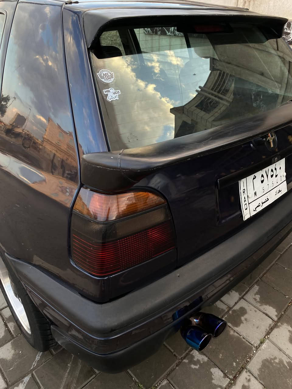 السلام عليكم كولف موديل 1992 للبيع
‎محرك حاويه جديد 1800

‎كير عادي

‎تبريد شغال 

‎حداديه كامله جديدة دبلات مع مشط ستيرن 

‎واتر بم جديد

‎راديتر جديد

‎تخم قوايش و رولات جديد

‎كلج كامل جديد

‎فايبرات عصا الكير

‎كويل ديلكو وإيرات بلك و بلكات جدد

‎ويل كب مميز حجم 15

‎عبوة فيت بم جديده

‎مراوح 6 سلندر

غرفة جديدة
‎دمام صوت قوي 

‎سنوية ب اسمي

‎بالمختصر سيارة كامله

‎السعر45 وبيها مجال 

‎مكاني بغداد حي القاهرة

‎***********

‎
