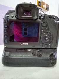 كانون 5D مارك فور • بدي • بطارية شاحن جنطة