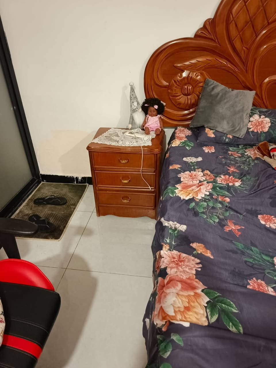 غرفة نوم 6 باب نضيفه المكان العامريه السعر النهائي 600 /واتساب ***********
