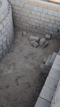 قطعة للبيع زراعي في منطقت اليوبي مقابيل القادسيه علا طريق سريع واصلها كل الخدمات كهرباء وماء وتبليط شوارع ومدرسه بتدائيت ومتوصطه 300متر واجهه 12/50ونص نزال 24
مقابل صيطرت ابو اعقرب  سعر 13مليون ونص وبي مجال للشراي 
المو شراي لا يخابر كلشي موضح بل فديو سعر القطعه قابل للتفاوض 
***********
***********
