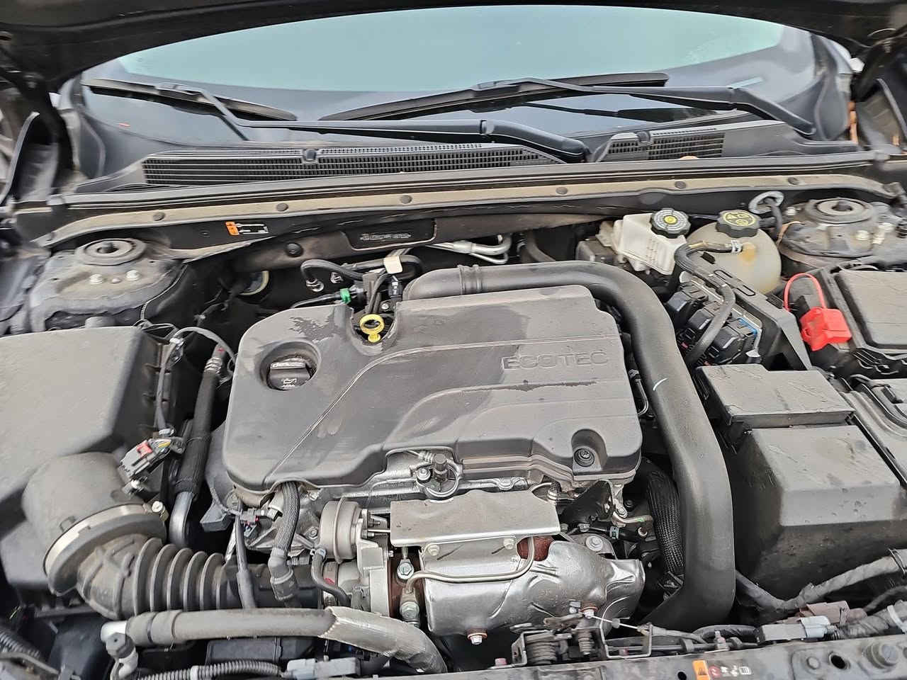 السعر // ١١٢ ورقة فقط *********** تواصل فقط عبر الهاتف رجاءاً
شوفوليت ماليبو الون كحلي وارد امريكي 
موجودة على حادثها في ديالى بعقوبة 📍
موديل / 2023 
مواصفات LT
