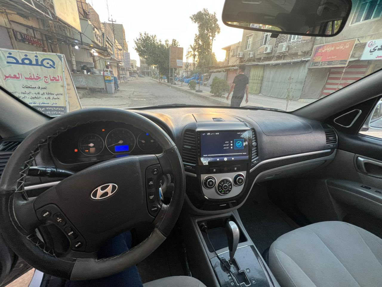 سنتافي ٢٠٠٨ امريكي سياره ضررها بنيد ومبدل ومصبوغ وحاليا بي جراد سياره بيها طخات بسيطه وكلها ليبل واحد  تبريد وتدفئة  شغال وخير من الله كير ومكينه جدد السياره داخلها  وخارجها نظيف كلش تخم تاير وصدر جديد 5 راكب وبيها منظومه غاز ٦٠ لتر مكينه ٦ سلندر ٢٧٠٠  رقمها بغداد الدولي مشروع وطني تحويل ثاني يوم    البيع سعر ١١٣
مكانها ديالى الخالص للتواصل ***********
