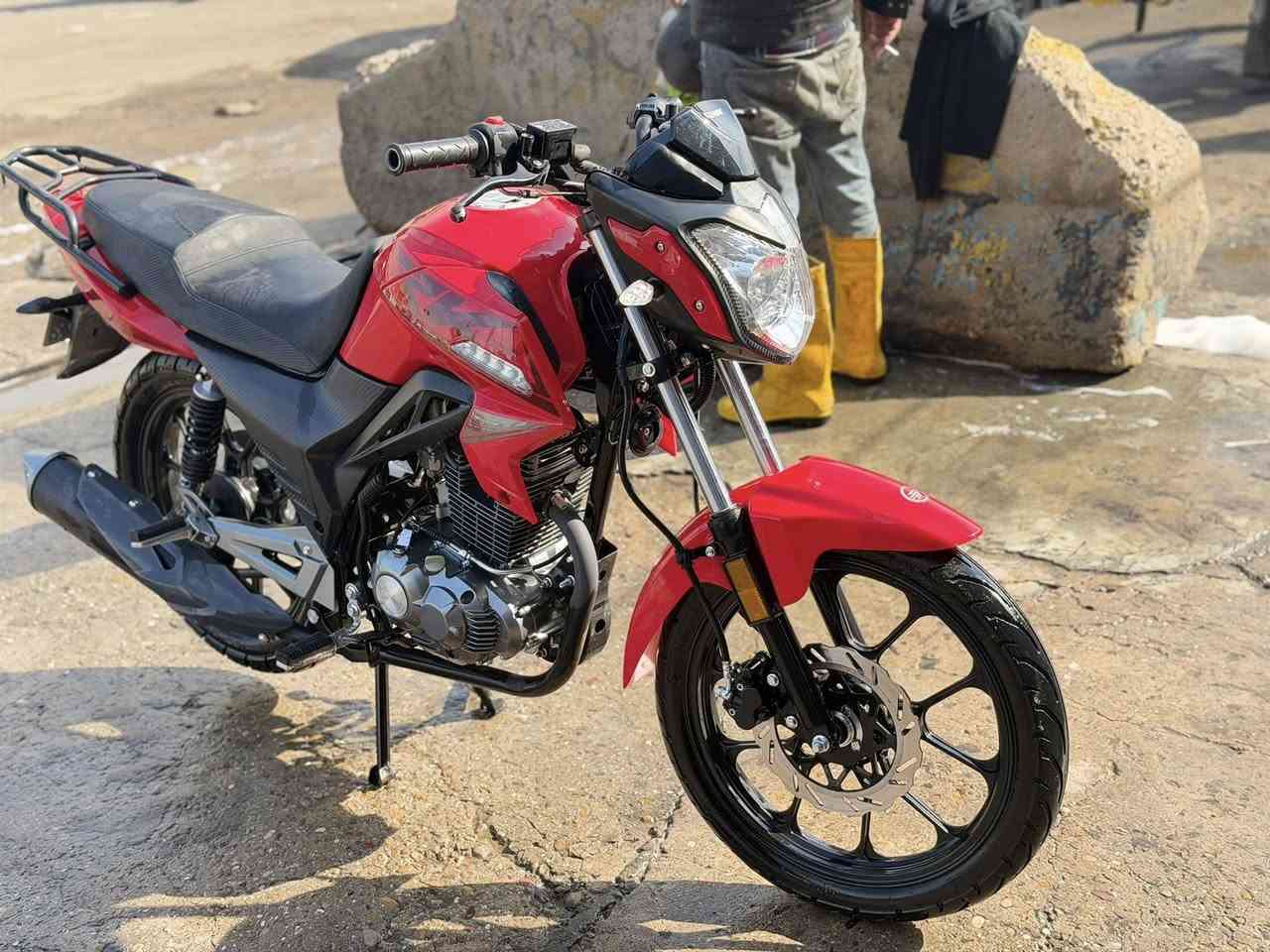 ار كي مرقم او مماشيه اهواي بس الااصحاب الدلفري لتفوتكم الدراجه نظيفه


**إذا كنت صاحب هذا الإعلان وتريد حذفه لأي سبب، رجاءا أرسل رسالة إلى الدعم الفني**