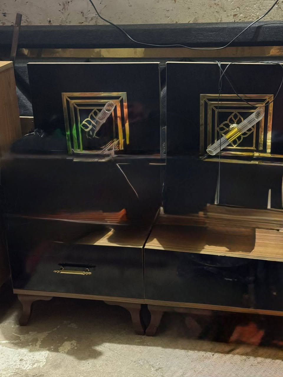 غرفه نوم تركيه للبيع 5 قطع نضيفه مابيها ضرر اول مره تتفصخ سعر 350
مكان بغداد الحسينيه رقمي***********
