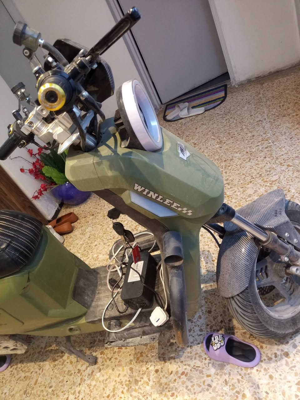 دراجة شحن محدثة بطاريات 6 بحالة ممتازة للبيع موجودة بالصالحية السعر المطلوب 950 وبيها مجال قليل ***********
