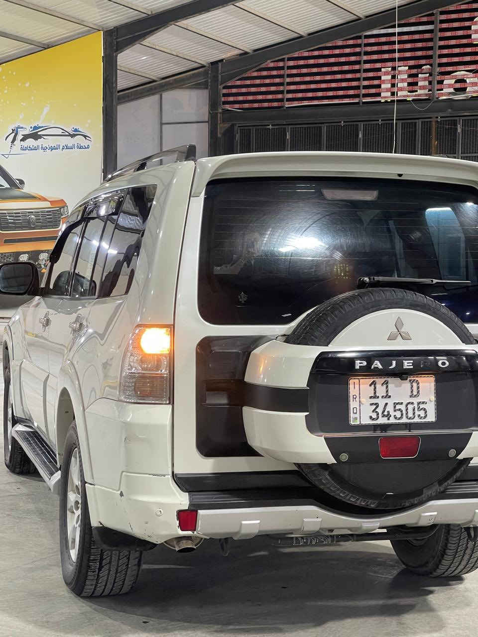 باجيرو 2009 

السياره اني جانيه سياره كلش حلوه 
تايرات جدد
حداديه 70‎%‎
دوشمه جديده 
مكينه استوني مبدله 
السياره فول للاخير ماعده الدمام اللي جاني الباجيرو يعرف مواصفاته 
كشنات كهرباء
تحكم ستيرن 
كهربائيات كله شغاله 
منظومه زينون 
مكفوله من الضربه والصبغ 
سنويه لل27 باسمي السياره 
مكان السياره نجف 
سعره 125 وبيه مجال بسيط 
واتساب *********** 
سيم كارت ***********
