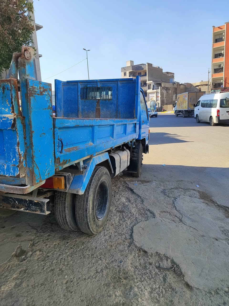 السلام عليكم
تيوته فحل 
مكينه راس ثور 16جديده 
رقم بصره مكاني بغداد جديده 
***********
