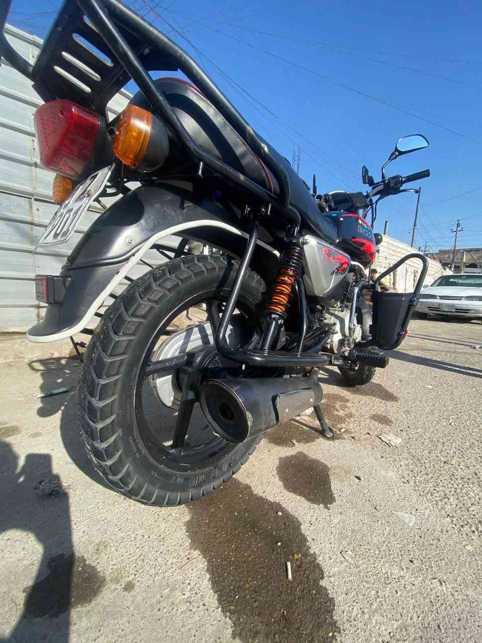 سلام عليكم بوكسر موديل ٢٠٢١ مرقم تحويل ثاني يوم سنويه ورقم مكفوله تجفيت شركه دراجه كهربائيات مكينه كير كفاله السعر ١٨٥٠ وبيها مجال دراجه نضيفه كلش مكان بغداد البياع ***********
