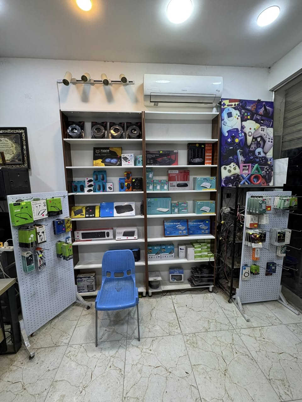 للبيع
العنوان بغداد الدوره
***********
