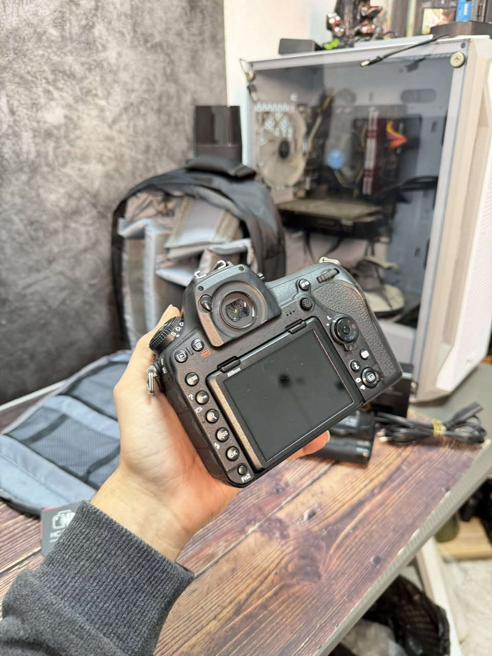 Nikon D850
Tanha body
Zor xawena basharta
Janta shahina memory 64GB hadya lagala
Jantakay pshta taybata
100K rasmi grtwa balam basharti alwanu fiqa daftodhm
Nrxi tanha 935$
Mushtari chatka


**إذا كنت صاحب هذا الإعلان وتريد حذفه لأي سبب، رجاءا أرسل رسالة إلى الدعم الفني**